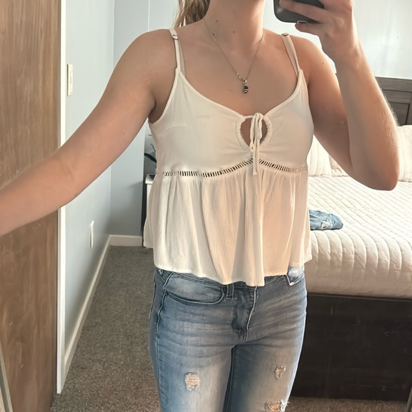 Hollister white tank top crop - Picture 1 of 5